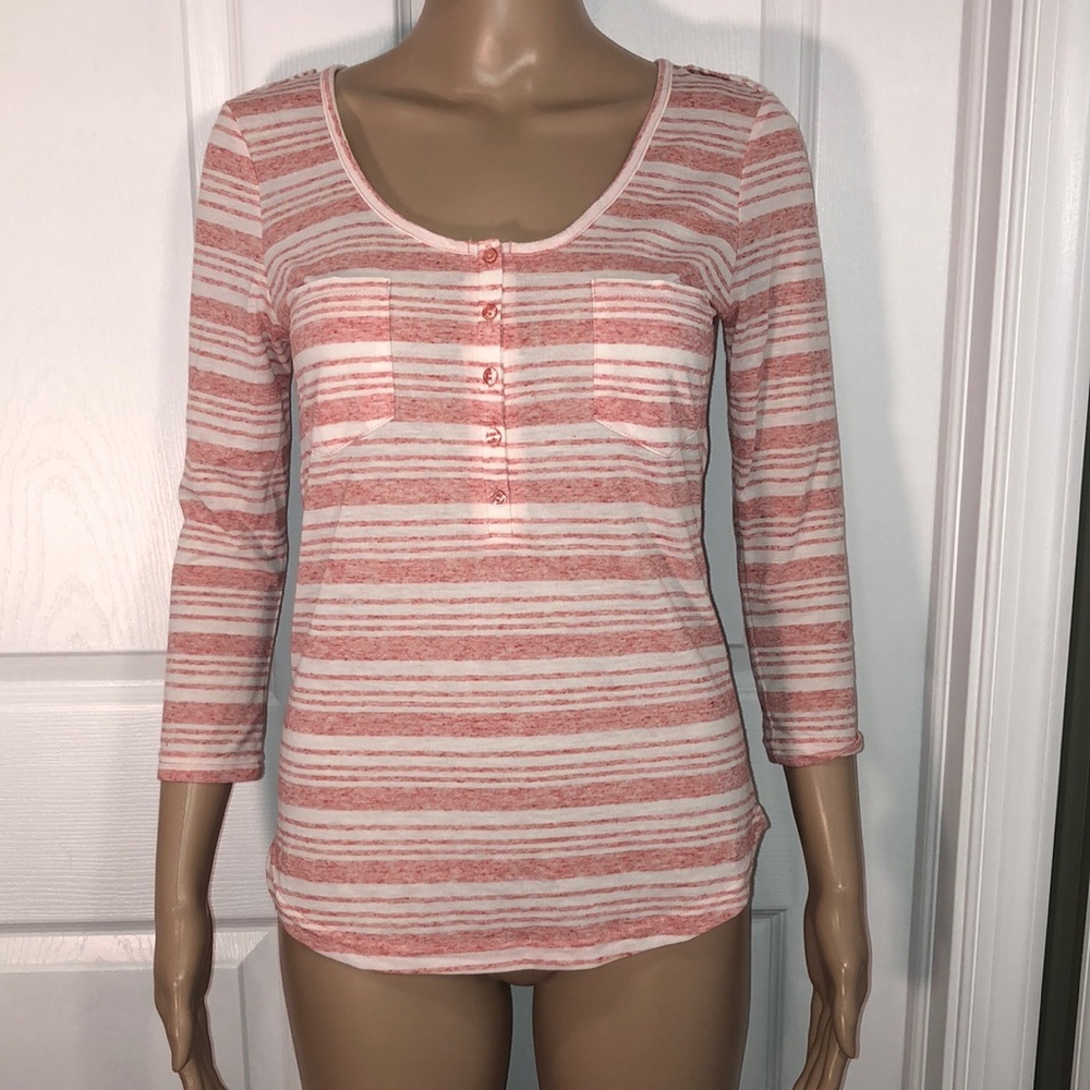 Eye Candy Red & White Top. NWT. L